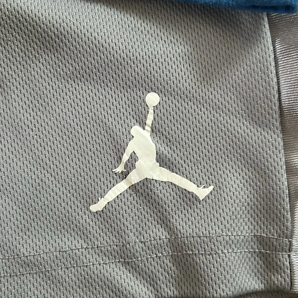 Jordan Set - Picture 3 of 4